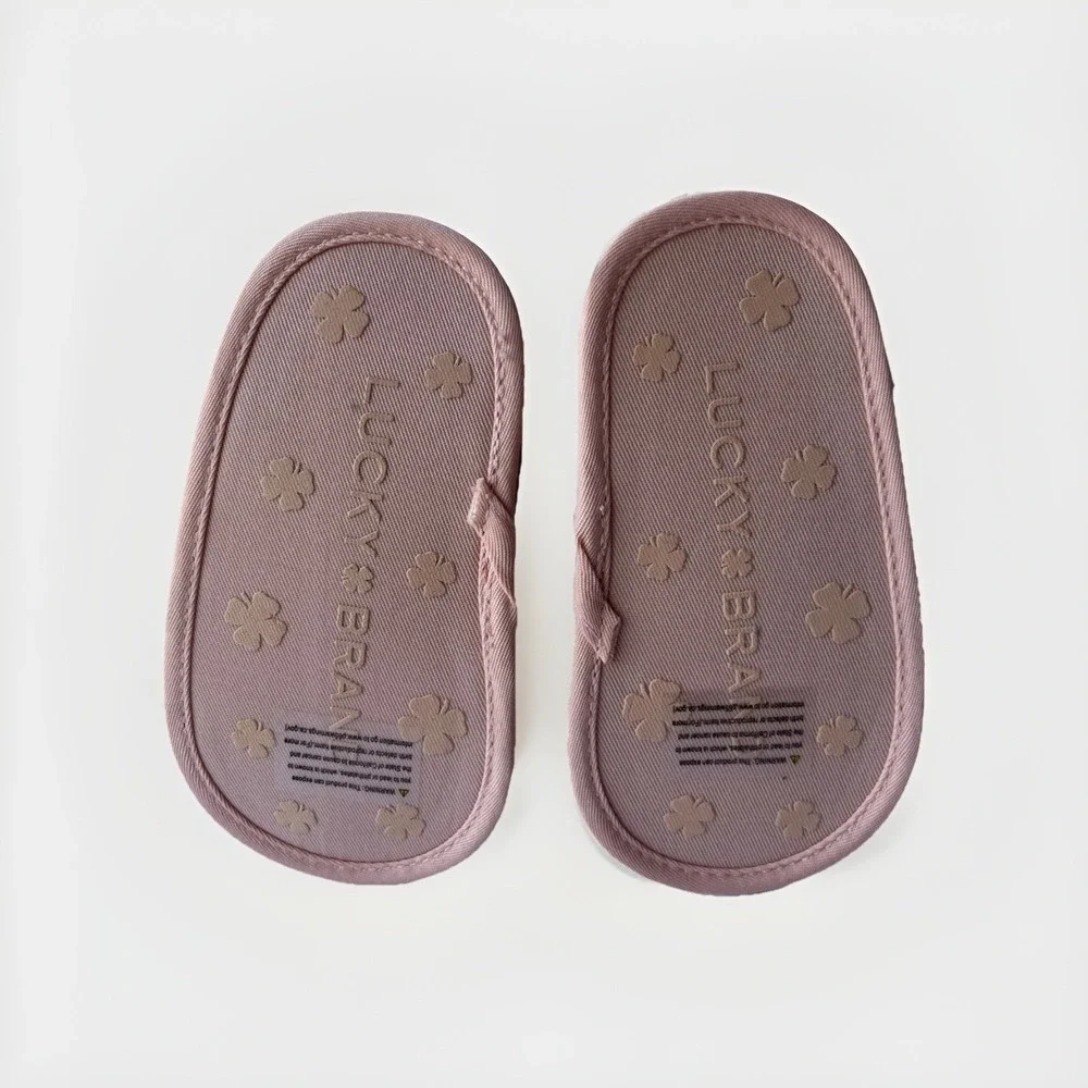 Lucky Brand Girls Crib Shoes Pink Sandals Infant Size 4